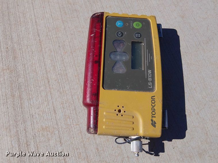 image for item EE5203 Topcon GPS equipment