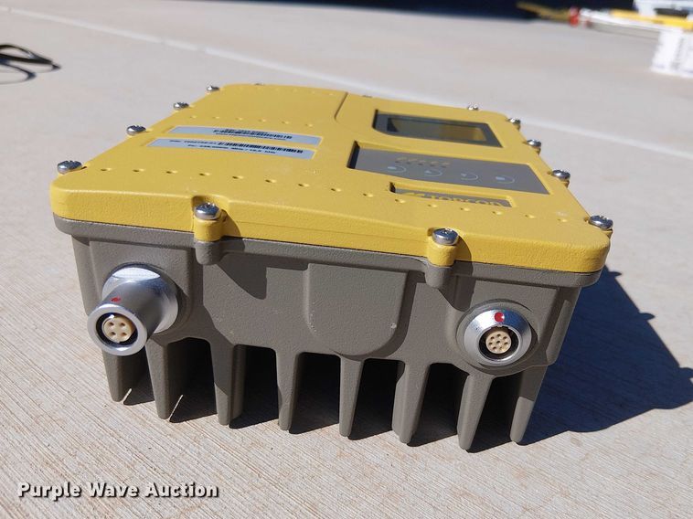 image for item EE5203 Topcon GPS equipment