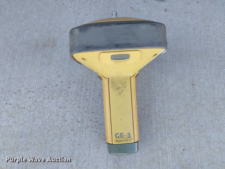 image for item EE5205 Topcon GR-5 GPS equipment