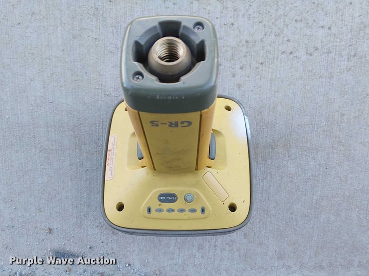 image for item EE5205 Topcon GR-5 GPS equipment