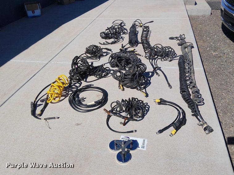 image for item EE5206 GPS cables