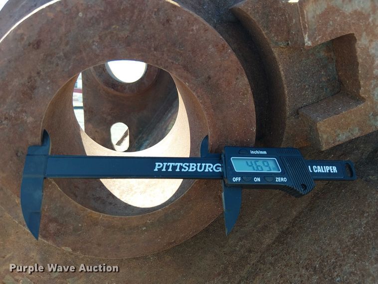 image for item EE5213 Entek 385 excavator bucket