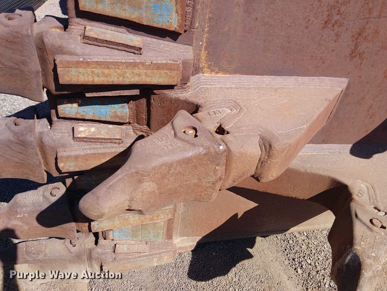 image for item EE5213 Entek 385 excavator bucket