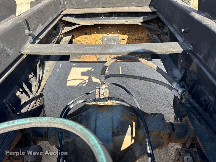 image for item EF2415 1993 Mack CS hook lift truck