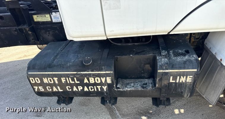 image for item EF2415 1993 Mack CS hook lift truck