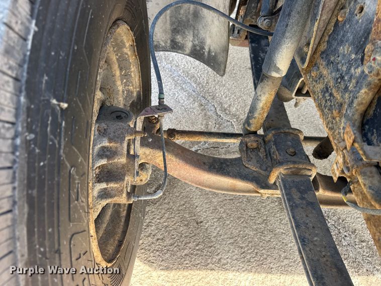 image for item EF2415 1993 Mack CS hook lift truck