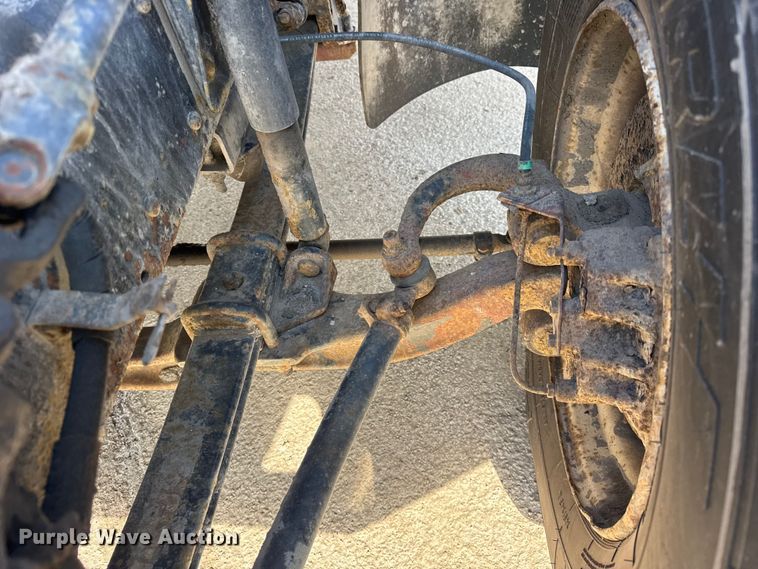 image for item EF2415 1993 Mack CS hook lift truck