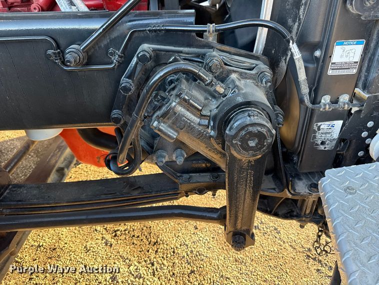 image for item EG1954 2012 Peterbilt 367 crane truck