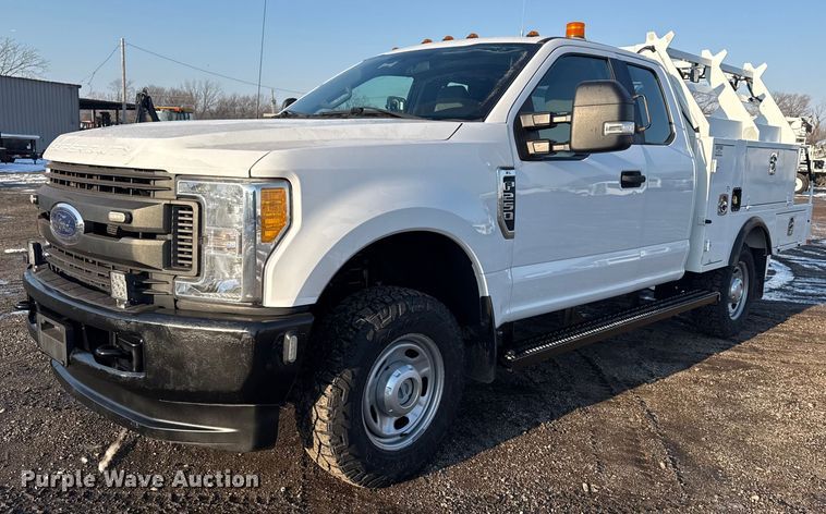image for item EG2018 2017 Ford F250 Super Duty XL Ext. Cab utility bed pickup truck