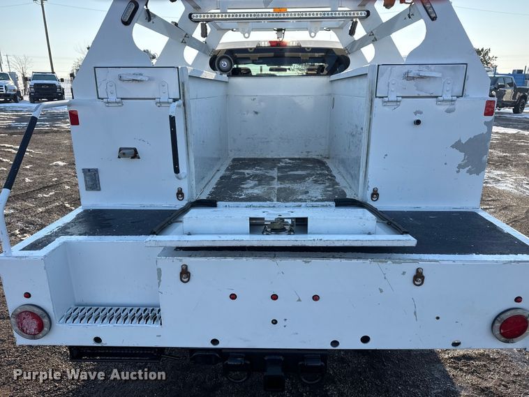 image for item EG2018 2017 Ford F250 Super Duty XL Ext. Cab utility bed pickup truck