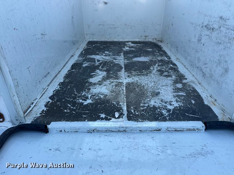 image for item EG2018 2017 Ford F250 Super Duty XL Ext. Cab utility bed pickup truck