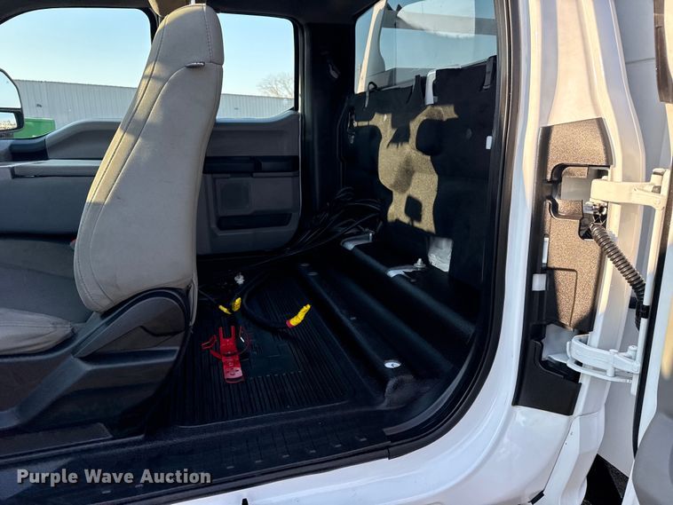 image for item EG2018 2017 Ford F250 Super Duty XL Ext. Cab utility bed pickup truck