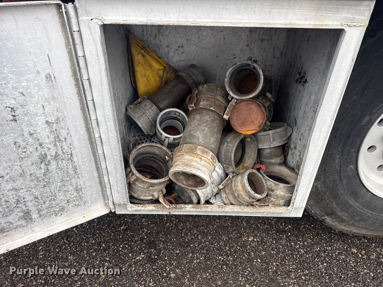 image for item EG2162 2013 Mack GU713 vacuum truck