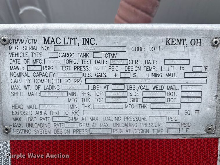 image for item EG2162 2013 Mack GU713 vacuum truck