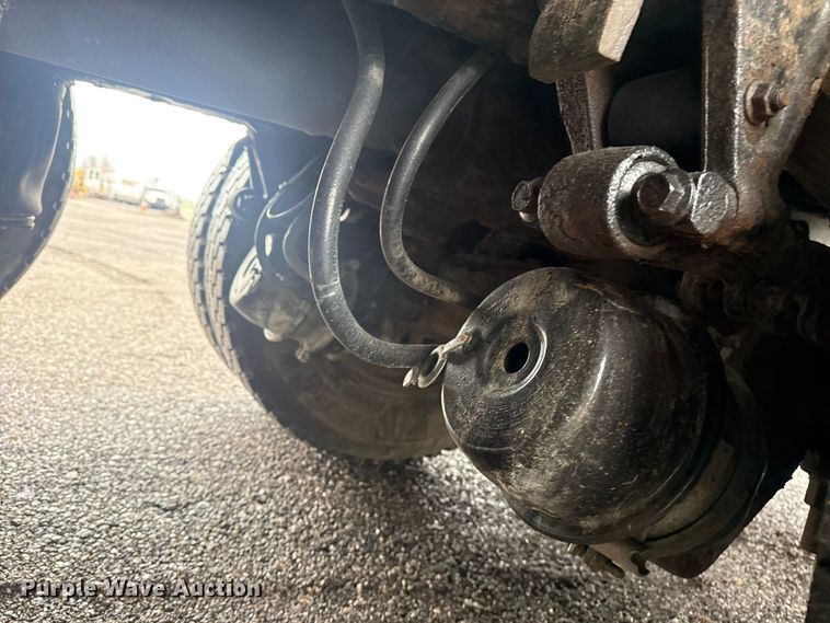 image for item EG2162 2013 Mack GU713 vacuum truck