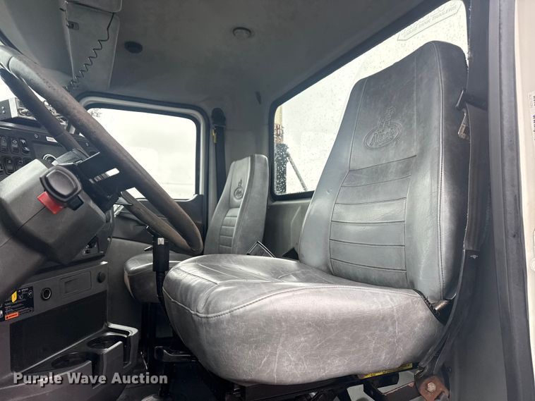 image for item EG2162 2013 Mack GU713 vacuum truck