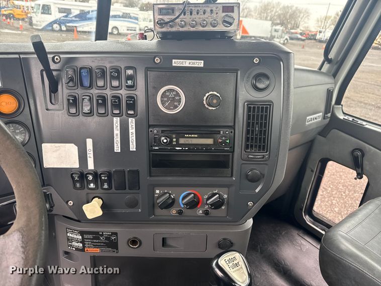 image for item EG2162 2013 Mack GU713 vacuum truck