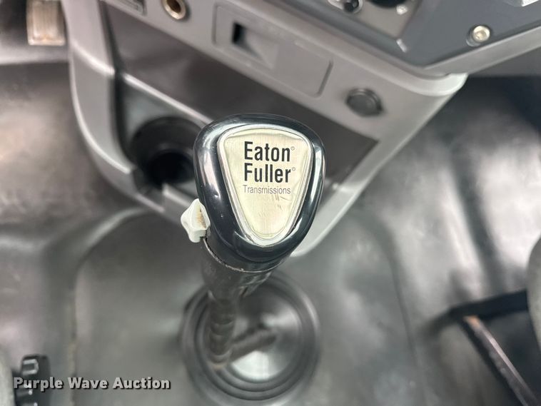 image for item EG2162 2013 Mack GU713 vacuum truck