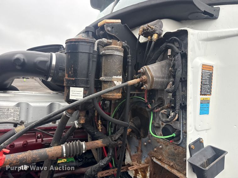 image for item EG2162 2013 Mack GU713 vacuum truck