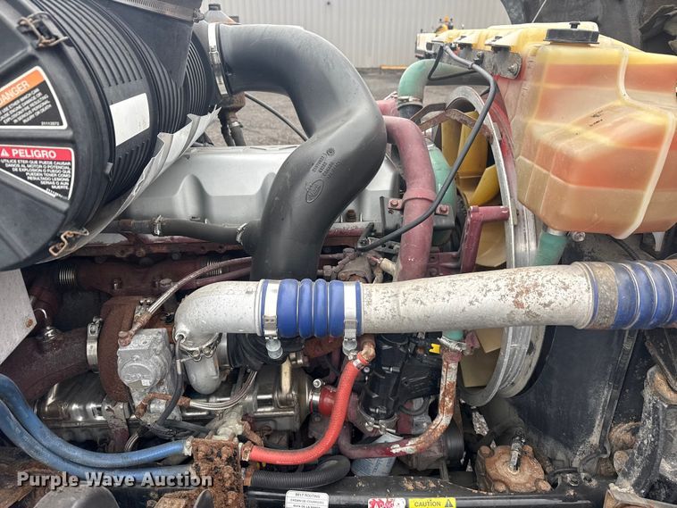 image for item EG2162 2013 Mack GU713 vacuum truck