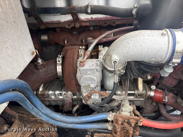 image for item EG2162 2013 Mack GU713 vacuum truck