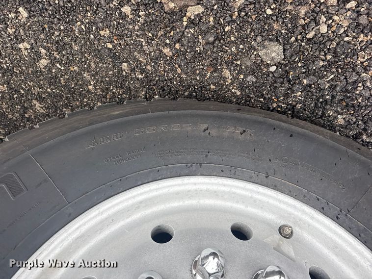 image for item EG2162 2013 Mack GU713 vacuum truck