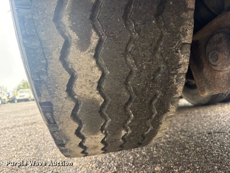 image for item EG2162 2013 Mack GU713 vacuum truck