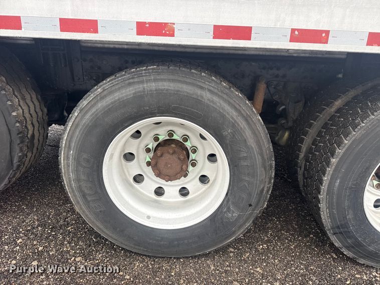 image for item EG2162 2013 Mack GU713 vacuum truck