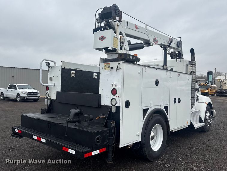 image for item EG2169 2015 Kenworth T370 utility / service truck