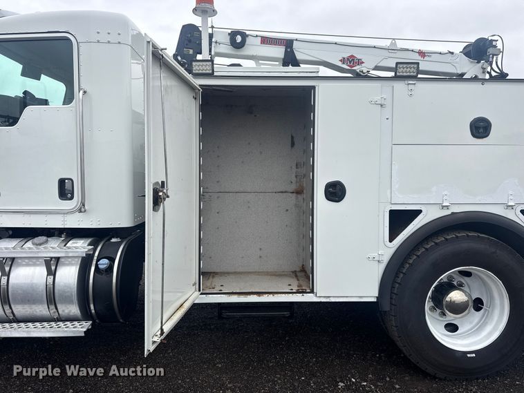 image for item EG2169 2015 Kenworth T370 utility / service truck