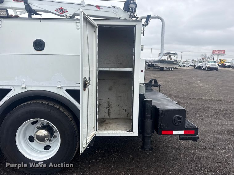 image for item EG2169 2015 Kenworth T370 utility / service truck