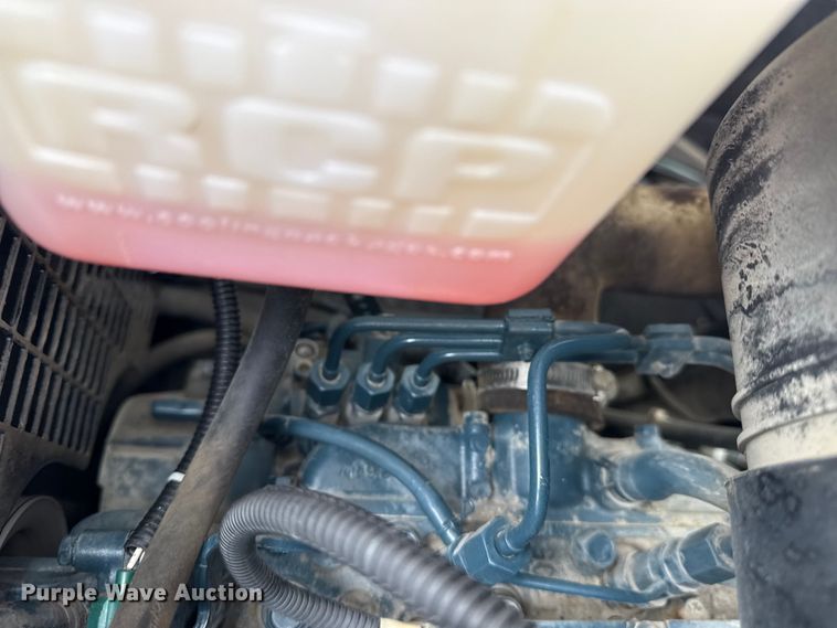 image for item EG2169 2015 Kenworth T370 utility / service truck