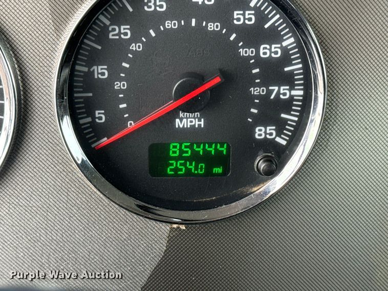 image for item EG2169 2015 Kenworth T370 utility / service truck