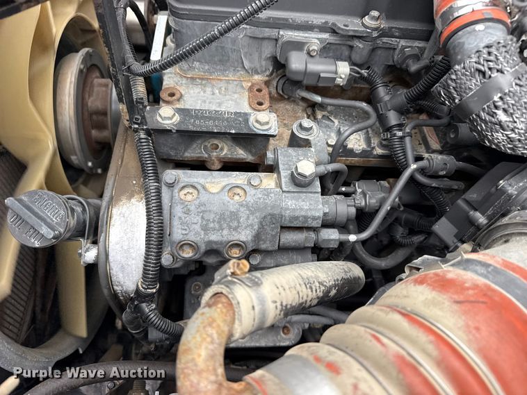 image for item EG2169 2015 Kenworth T370 utility / service truck