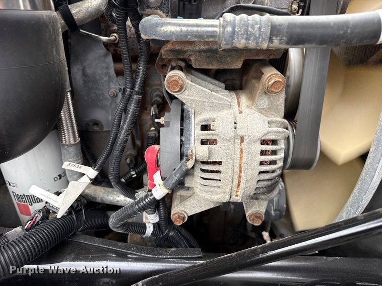 image for item EG2169 2015 Kenworth T370 utility / service truck