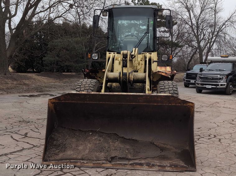 image for item EG2728 1999 New Holland LW110 wheel loader