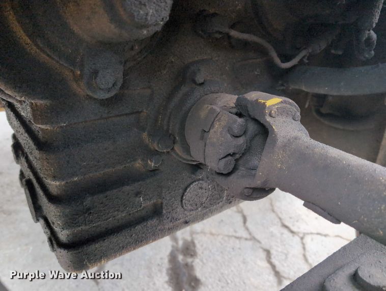 image for item EG2728 1999 New Holland LW110 wheel loader