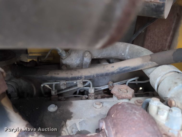 image for item EG2728 1999 New Holland LW110 wheel loader