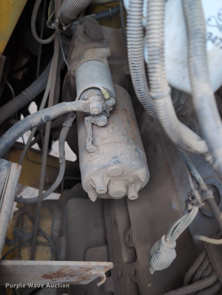 image for item EG2728 1999 New Holland LW110 wheel loader