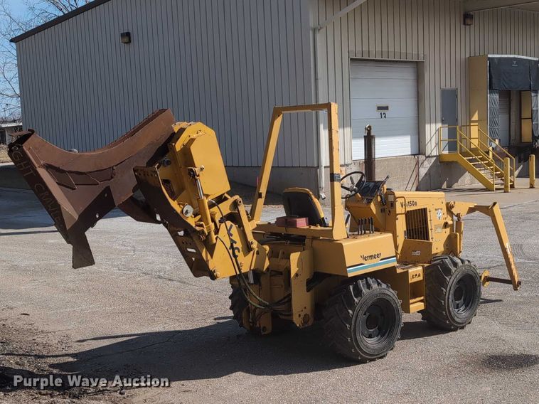 image for item EG2744 1997 Vermeer V4150a cable plow