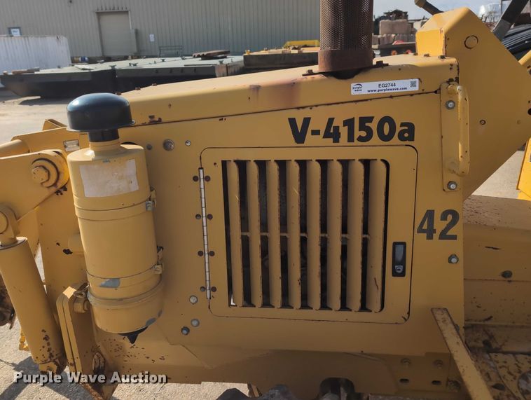 image for item EG2744 1997 Vermeer V4150a cable plow