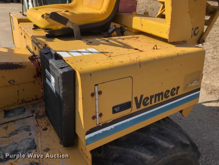 image for item EG2744 1997 Vermeer V4150a cable plow