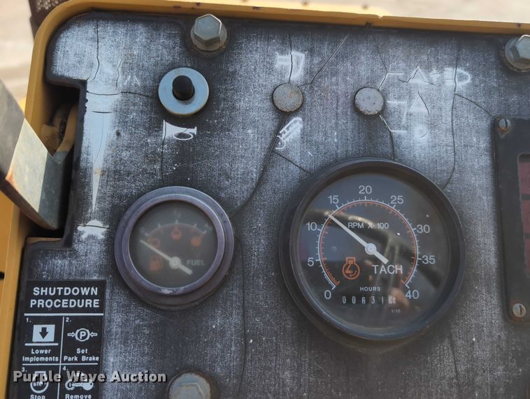 image for item EG2744 1997 Vermeer V4150a cable plow