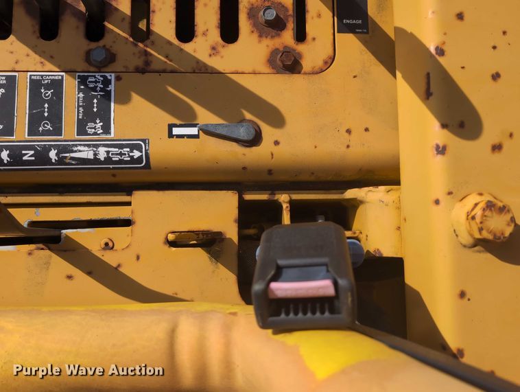 image for item EG2744 1997 Vermeer V4150a cable plow