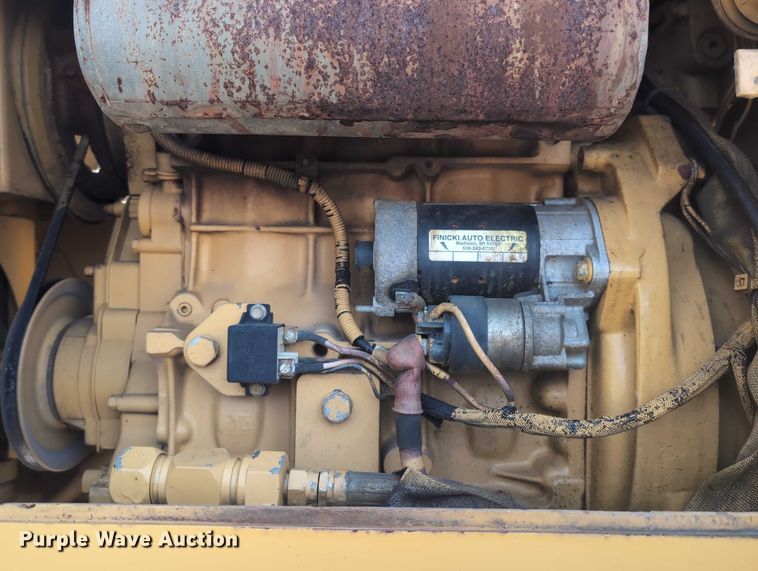 image for item EG2744 1997 Vermeer V4150a cable plow