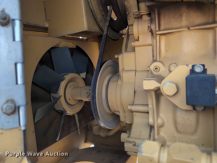 image for item EG2744 1997 Vermeer V4150a cable plow