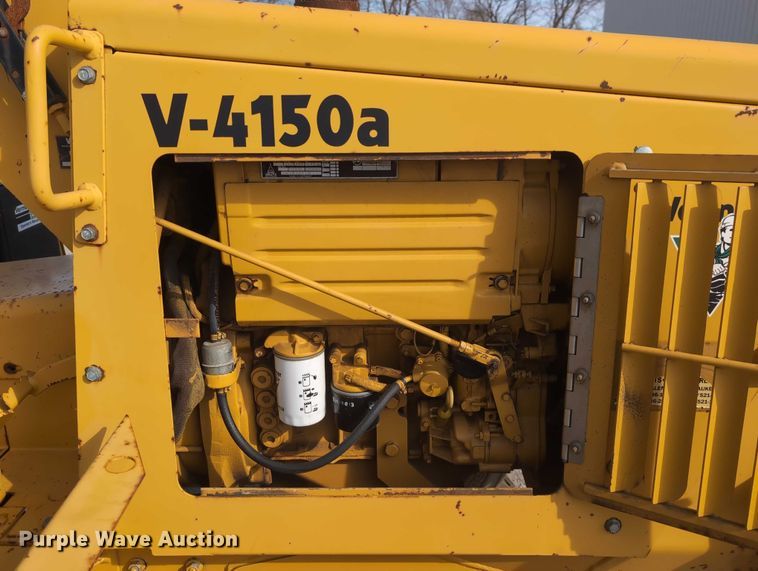 image for item EG2744 1997 Vermeer V4150a cable plow