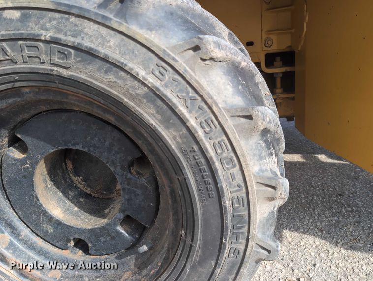 image for item EG2744 1997 Vermeer V4150a cable plow