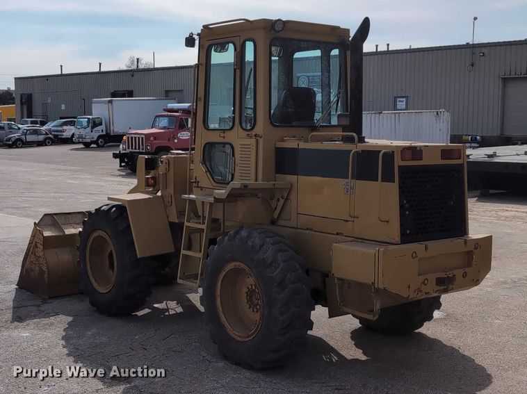 image for item EG2746 1989 John Deere 344E wheel loader