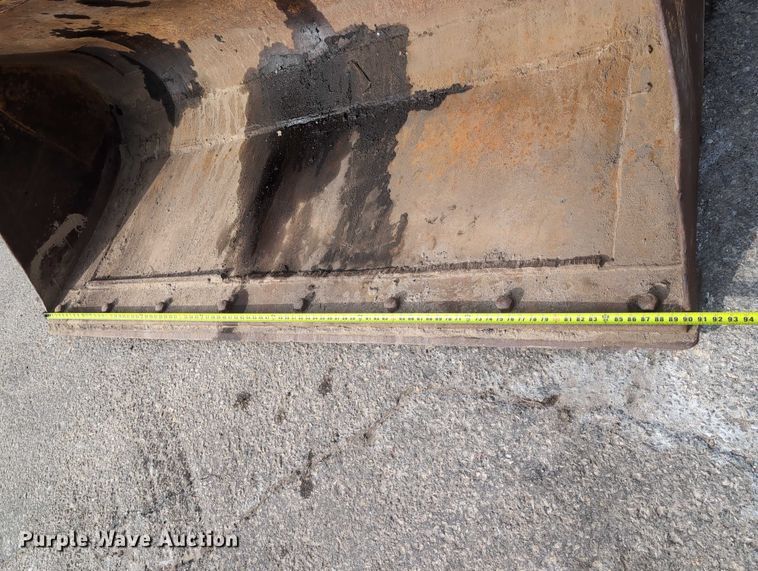 image for item EG2746 1989 John Deere 344E wheel loader